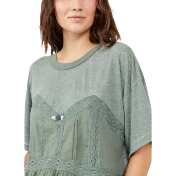 NEW Free People Fall In Love Lace Ruffle Tee Washed Army Green Womens Size M NWT - Picture 9 of 17